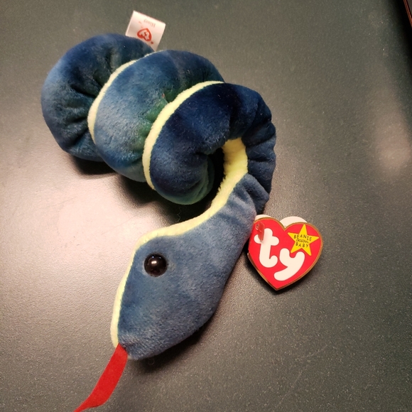 hissy snake beanie baby